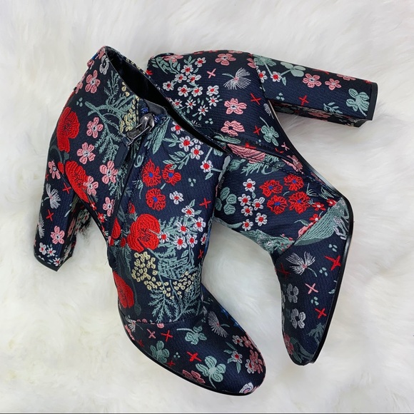 Sam Edelman Cambell Floral Brocade Booties - Picture 2 of 7